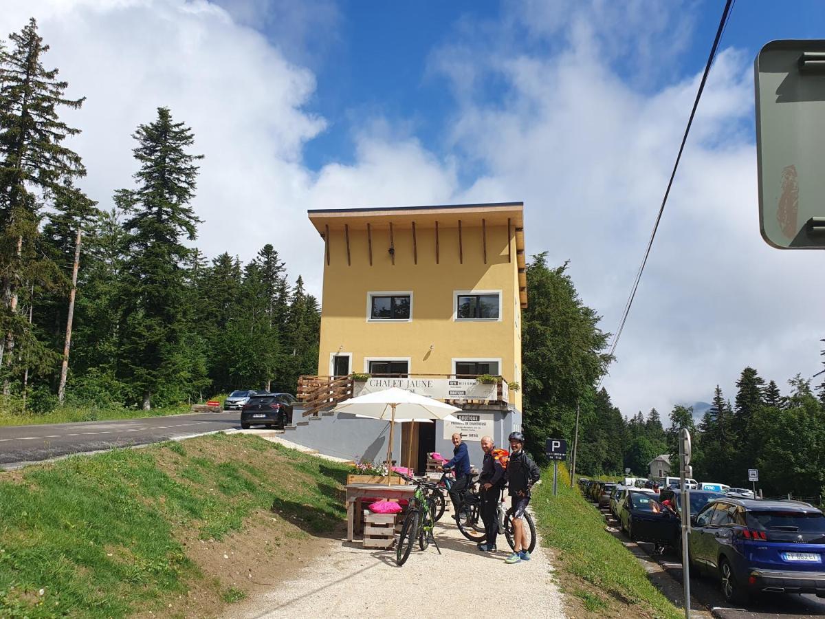 Chalet Jaune Charmant Som Sarcenas Bagian luar foto